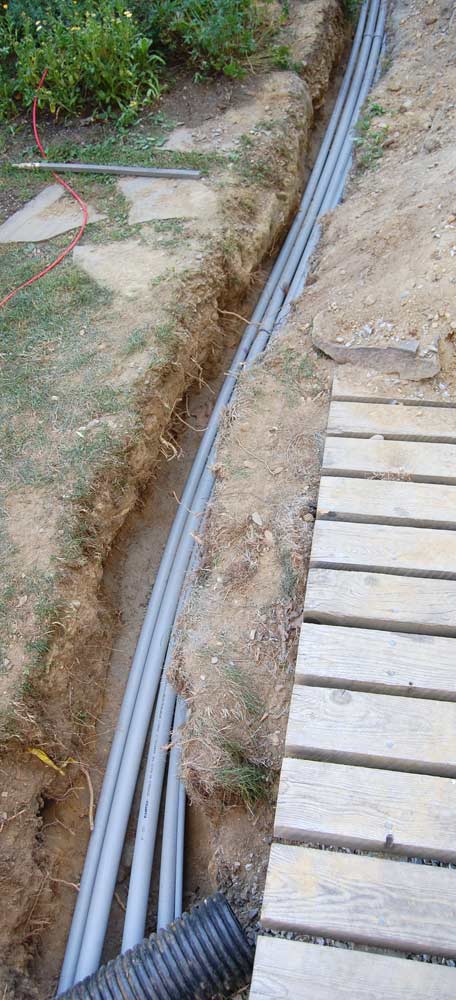 how to run electrical conduit underground